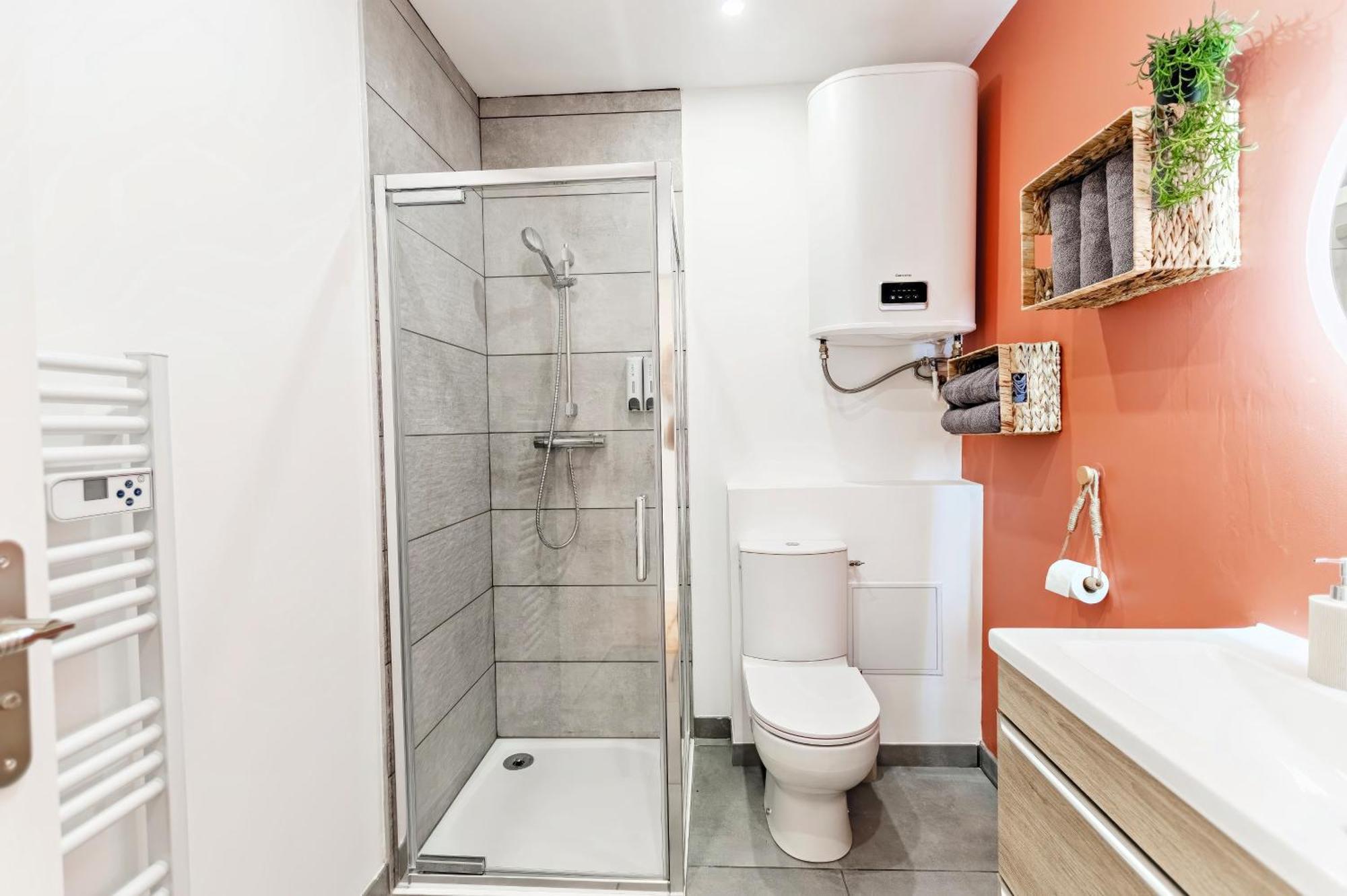 Chez Quentin & Thibaut Apartment Dagneux Bagian luar foto